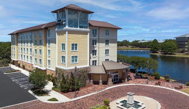 Hotel Indigo Jacksonville-Deerwood Park by IHG