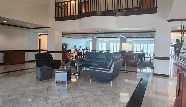 Hotel Willowbrook