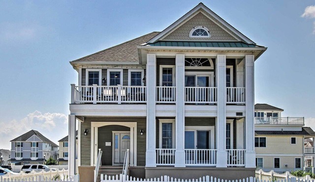 Idyllic Oceanfront Home on Atlantic City Boardwalk