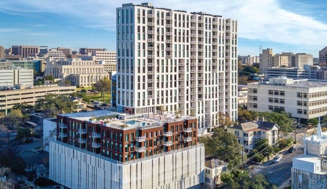 Immerse Yourself in the Heart of Austin at Wyndham Austin-Studio