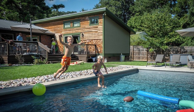 In-Town Poolside Luxury