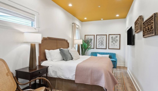 Inviting Studio - Feel NOLA Rhythm