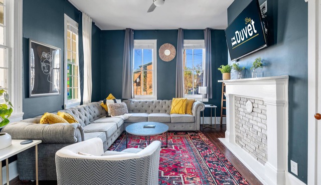 Kingdom House | Great for Large Groups!