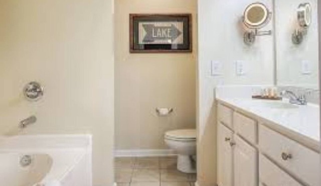 Lake Marion 3Bed/3Bath Deluxe!