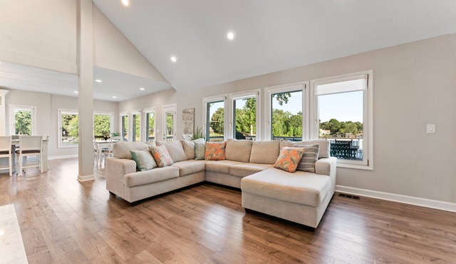 Lakefront Living by SoCharm | Family Friendly Fun