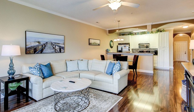 Lakefront, second-floor condo in gated community with balcony, pool & hot tub