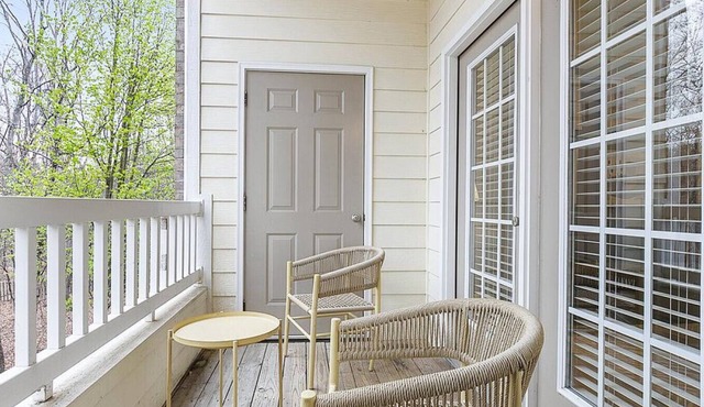Landing at Hawthorne at Horse Pen Creek - 2 Bedrooms in Downtown Greensboro