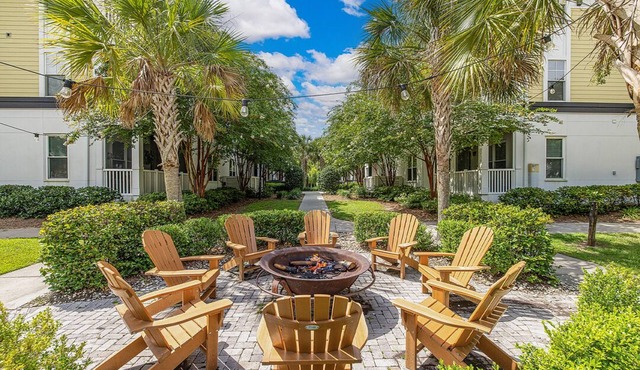 Landing at Spyglass Seaside - 2 Bedrooms in Charleston