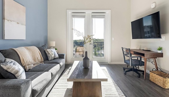 Landing | Beautiful 1BD, Clubhouse, Gym
