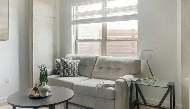 Landing | Beautiful Studio, Gym, Courtyard