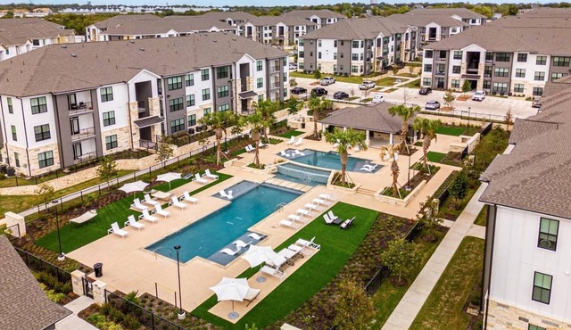 Landing | Beautiful 1BD, Gym, Game Room