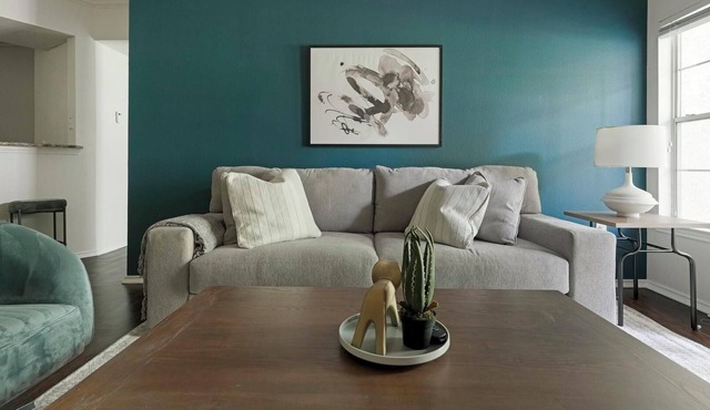 Landing | Chic 1BD in Bee Cave