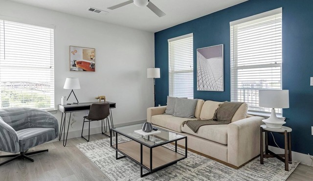 Landing | Incredible 2BD, Gym, Pool