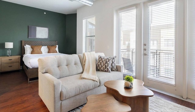 Landing | Modern Studio, Clubhouse, Pool