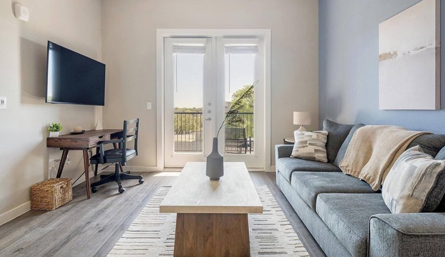Landing | Spectacular 1BD, Gym, Clubhouse