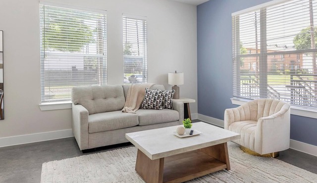 Landing | Spectacular 2BD, Clubhouse, Gym