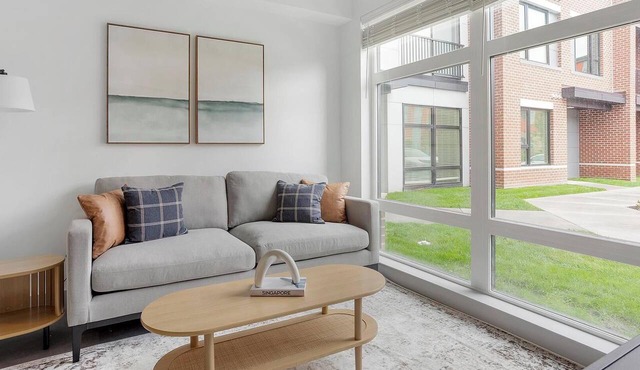 Landing | Spectacular Studio, Gym, Clubhouse