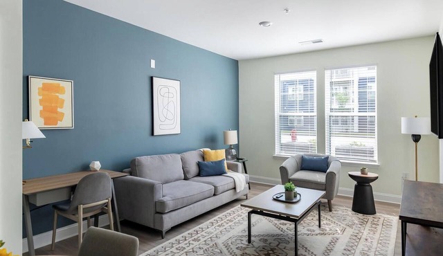 Landing | Stunning 1BD, Clubhouse, Gym