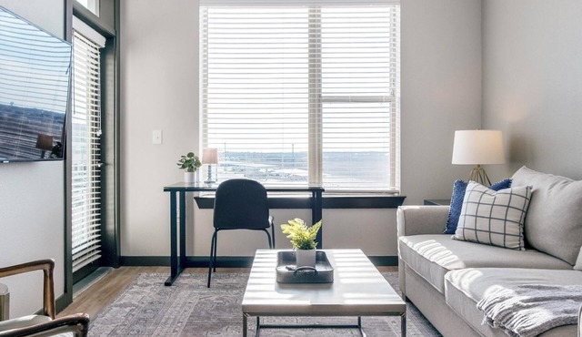 Landing | Stunning 1BD, Clubhouse, Gym