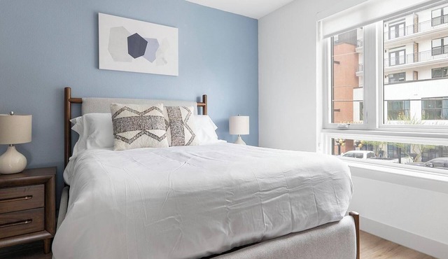 Landing | Stunning Studio, Gym, Rooftop Lounge