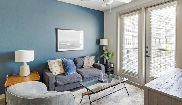 Landing | Stunning Studio, Yoga Studio, Pool