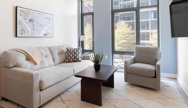 Landing | Stylish 1BD, Clubhouse, Pool