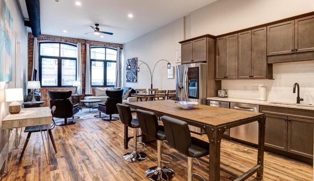 Large 3 bedroom 3 and a half Bath Downtown Condo