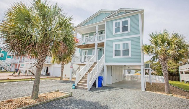 Life's A Beach: 4BR, 3BA home near Holden Beach, perfect for family fun!