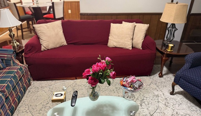 Lovely 2-bedroom house with AC in cool Athens