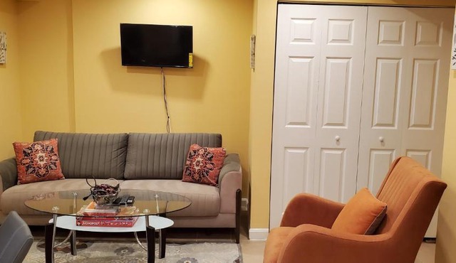 Lovely 2br Rental Unit