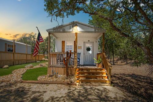Lucky Star Ranch - Shooting Star