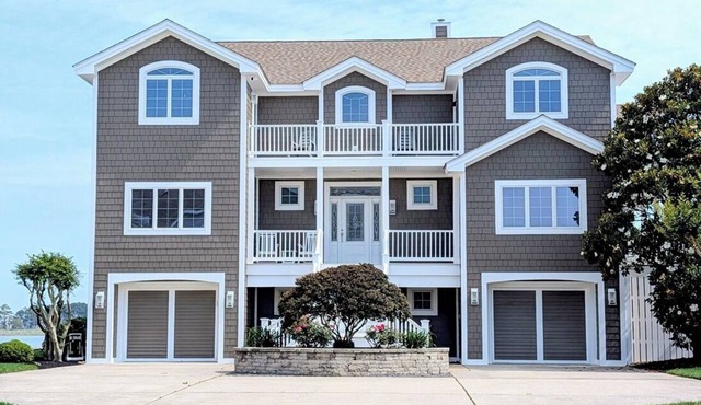 Luxurious 5BR Inlet View Home with Elevator – South Shore Marina
