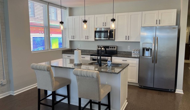 Luxurious condo in downtown Anderson!