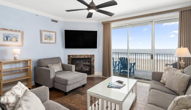 🏖️ Luxury Oceanfront Retreat Steps to Boardwalk Rooftop Pool + Parking 🏖️