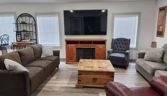 Madea's Place Unit B