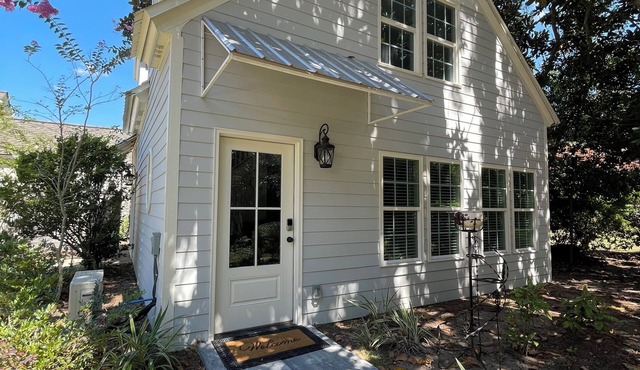 Magnolia Cottage by Kirk Murphy Hospitality