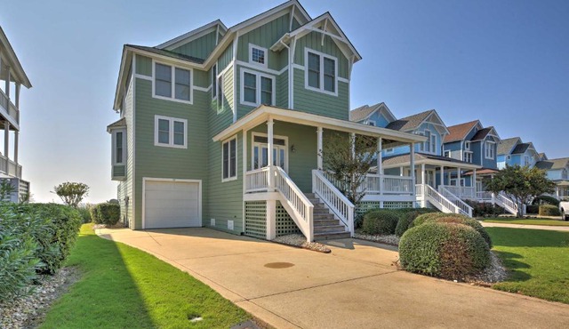 Manteo Waterfront Resort Home w/30-Ft Dock!