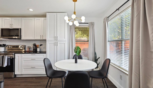 Modern Comforts & Classic Charm w Pool, 5BD in Saginaw
