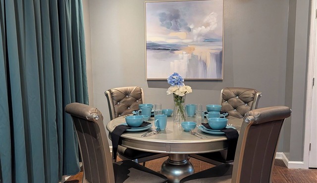 Modern Fayetteville Home Minutes to Fort Bragg!