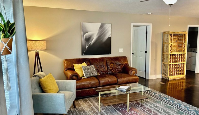 Modern Private Suite Close to Biltmore Estate & Downtown Asheville
