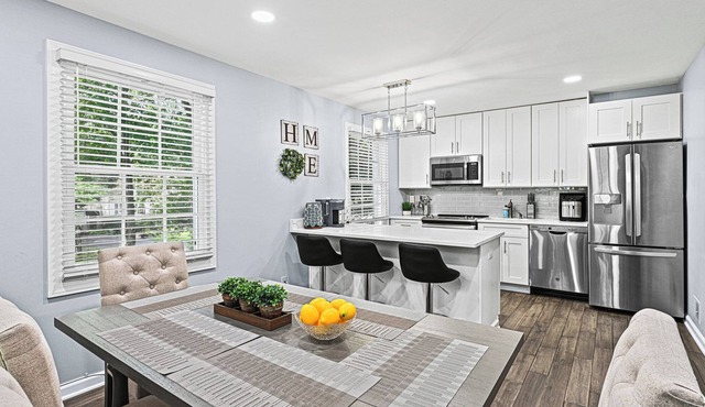 Modern Retreat Near Washington DC
