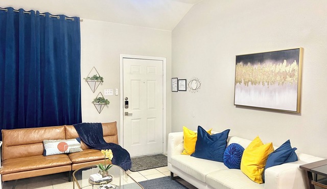 Modern stay near AT&T stadium & all entertainments.
