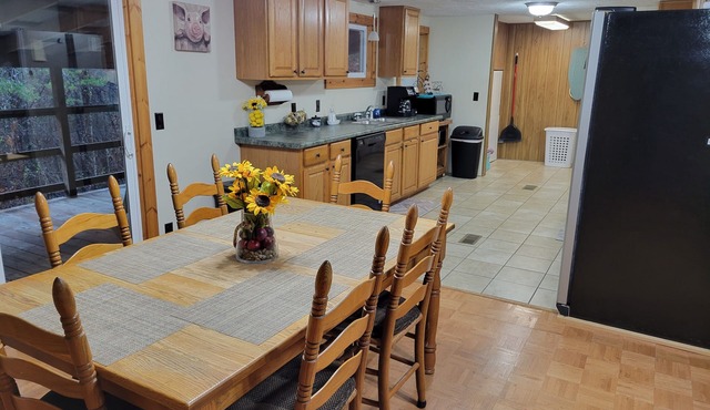 Mom's Den, Country Living Rentals- Highland, LLC