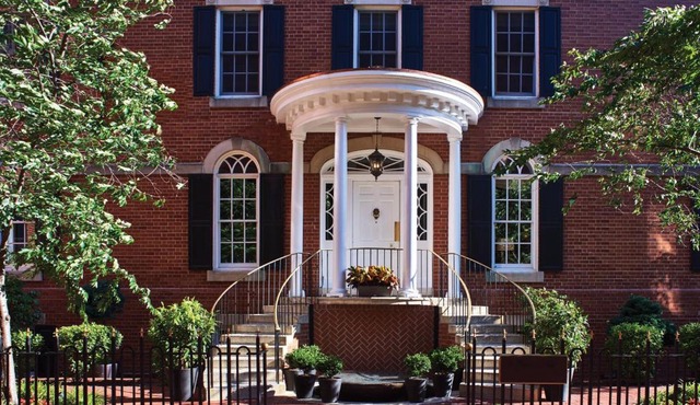 Morrison House Old Town Alexandria, Autograph Collection