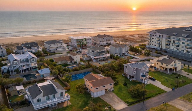 New! Beach Cottage, Pool, PickleBall, Swim, Surf