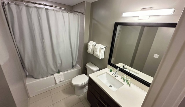 NEW Listing 1-bedroom in Washington, DC, Riverfront