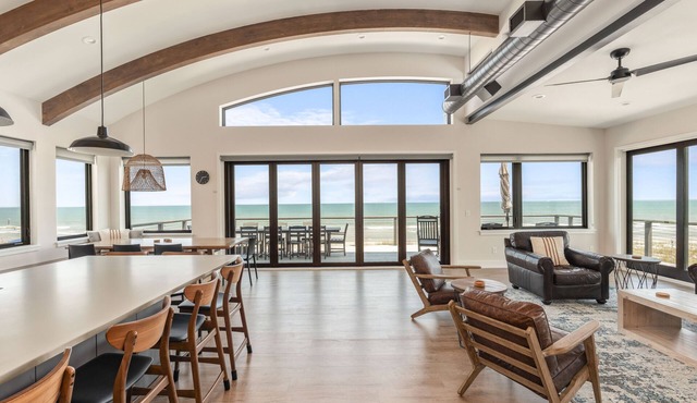New! Pool! Sleeps 14, Sol de Mar Beach, huge views, modern, duplex unit A
