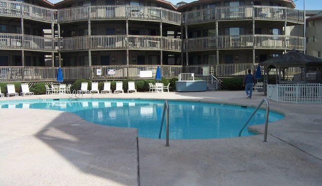 Oceanfront - One Bedroom unit in OBBC1 Resort,Ground floor easy access to beach