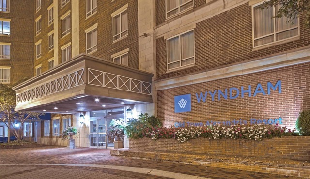 Old Town Alexandria | 3BR/3BA King Pres Suite