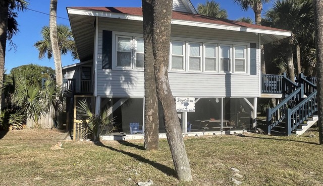 Original Edisto Beach Cottage Across the Street from the Beach